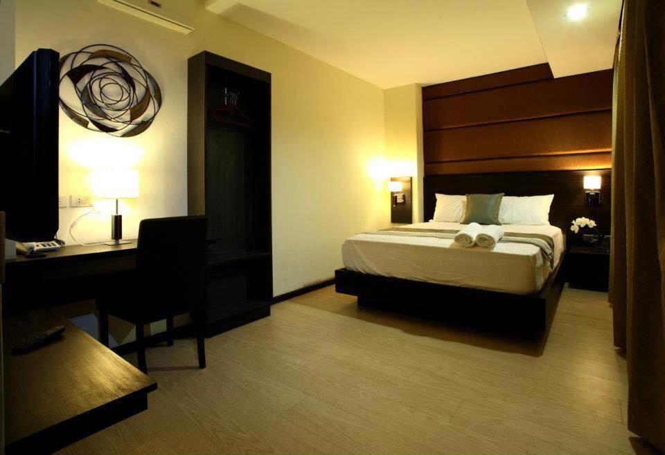 Makati Boutique Hotel Near Naia Airport Terminal 3 Edsa Pasay Cbd Makati City Kültér fotó