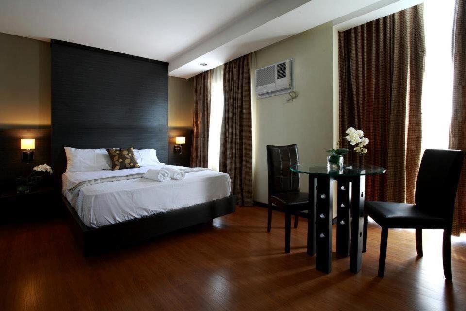 Makati Boutique Hotel Near Naia Airport Terminal 3 Edsa Pasay Cbd Makati City Kültér fotó
