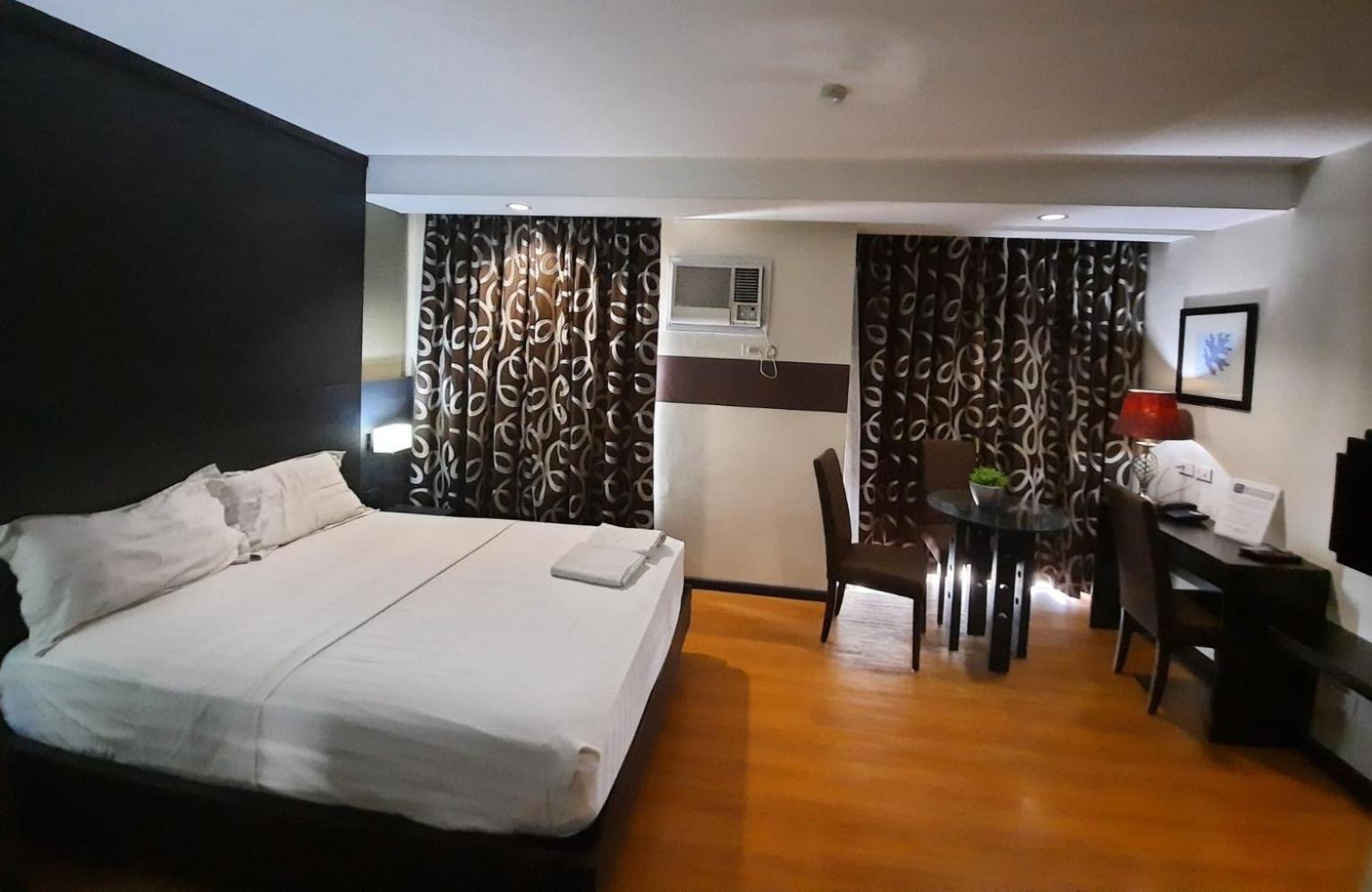 Makati Boutique Hotel Near Naia Airport Terminal 3 Edsa Pasay Cbd Makati City Kültér fotó