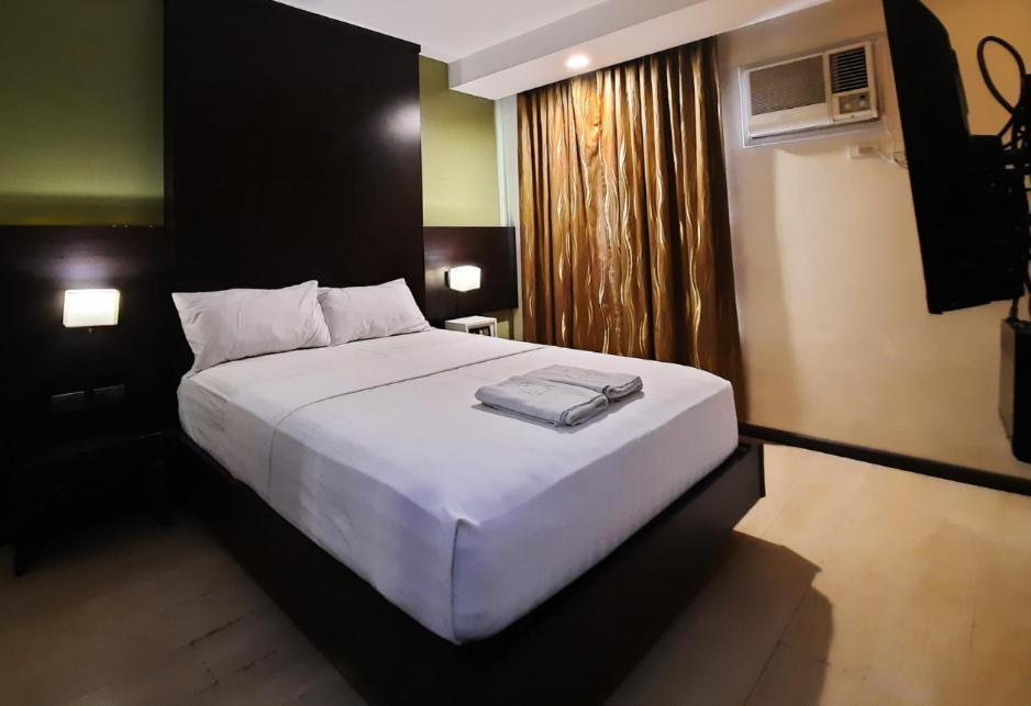 Makati Boutique Hotel Near Naia Airport Terminal 3 Edsa Pasay Cbd Makati City Kültér fotó