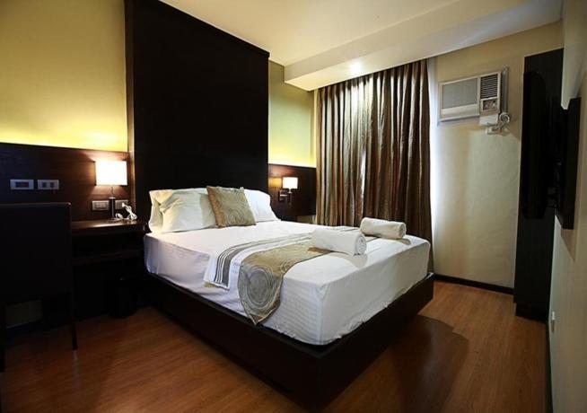 Makati Boutique Hotel Near Naia Airport Terminal 3 Edsa Pasay Cbd Makati City Kültér fotó