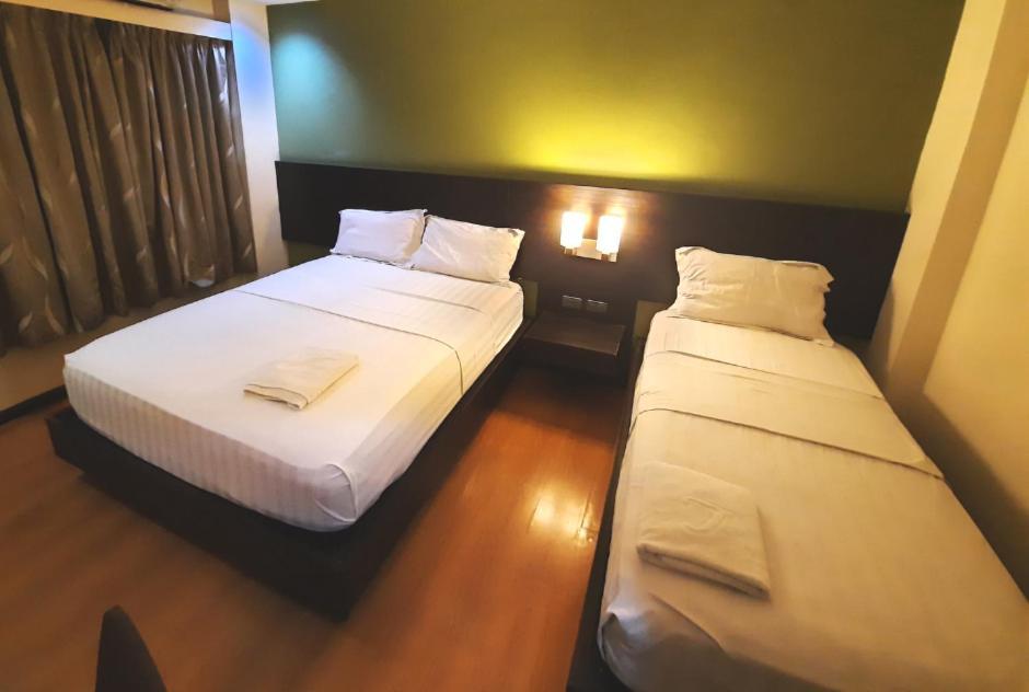 Makati Boutique Hotel Near Naia Airport Terminal 3 Edsa Pasay Cbd Makati City Kültér fotó
