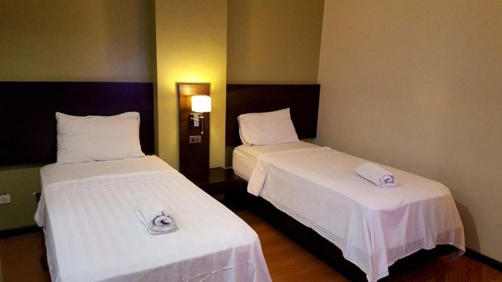 Makati Boutique Hotel Near Naia Airport Terminal 3 Edsa Pasay Cbd Makati City Kültér fotó